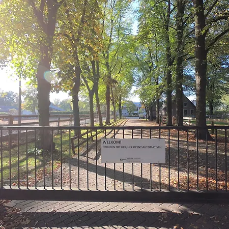 ホテル Human & Horse 3*