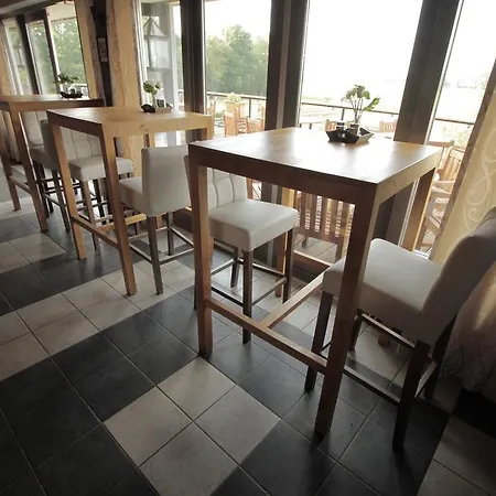 Human & Horse 3* Kootwijkerbroek